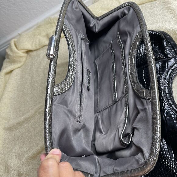 Lot of 2 Nicole Miller Faux Exotic Leather Clutch Kiss Lock‎ Black/silver - Picture 8 of 9